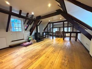 Photo 4- click for photo gallery